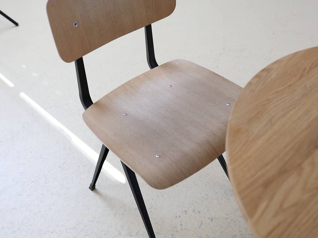 Hay Tables: SET: HAY Tisch & Result Stühle – D'occasion à Meinisberg par atelier_TILIJA 9