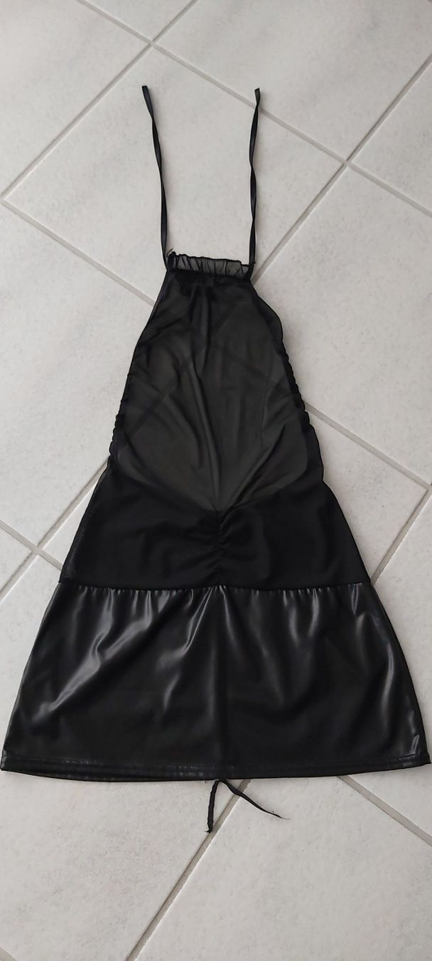 Robes: Schwarzes Kleid – D'occasion à Schwarzenbach SG par mel_s6jj 1