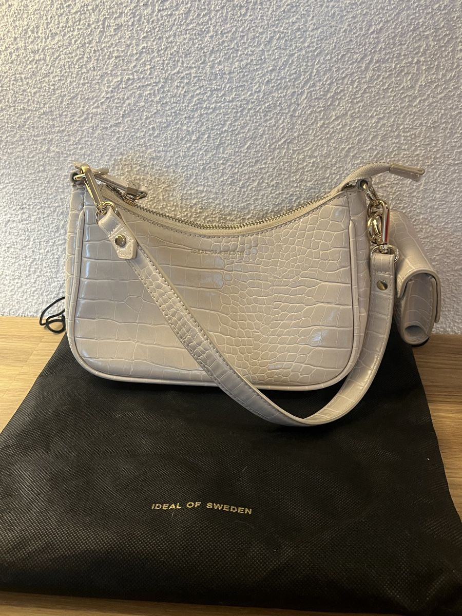 iDeal of Sweden Sacs femmes: Ideal Of Sweden Sac – D'occasion à Ecublens VD par cel_2vx7