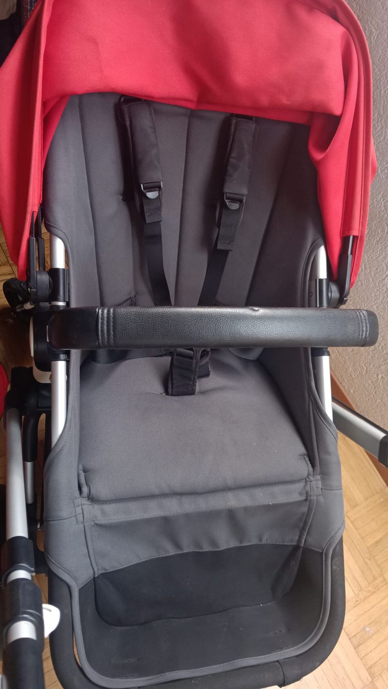 Bugaboo Kinderwagen: Bugaboo Cameleon3 Stroller Red Used – Gebraucht aus Lengnau BE von Ragaso 1