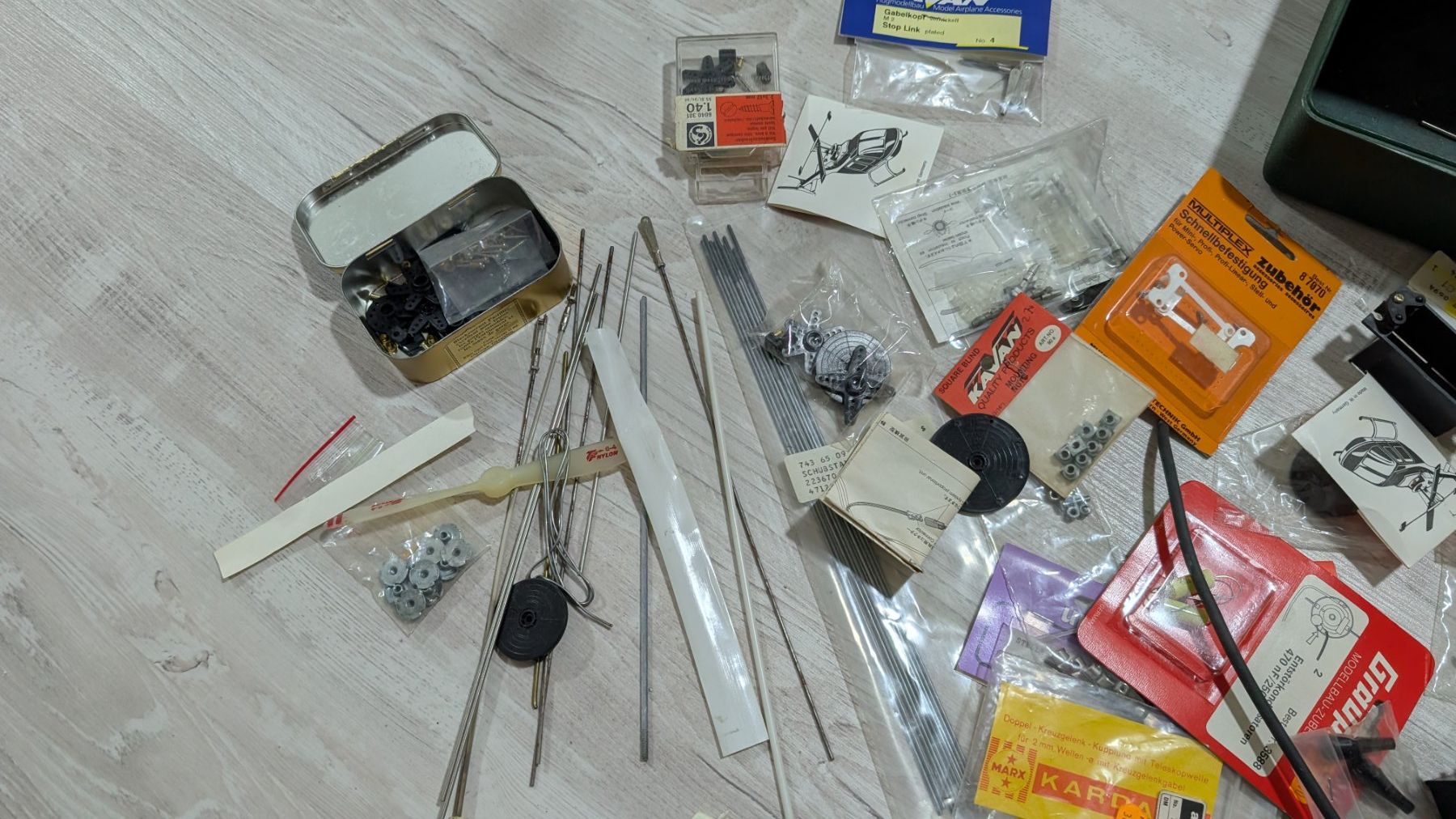 RC Kits de montage: Diverses RC Material – D'occasion à Rohrbach par Zidane6 5