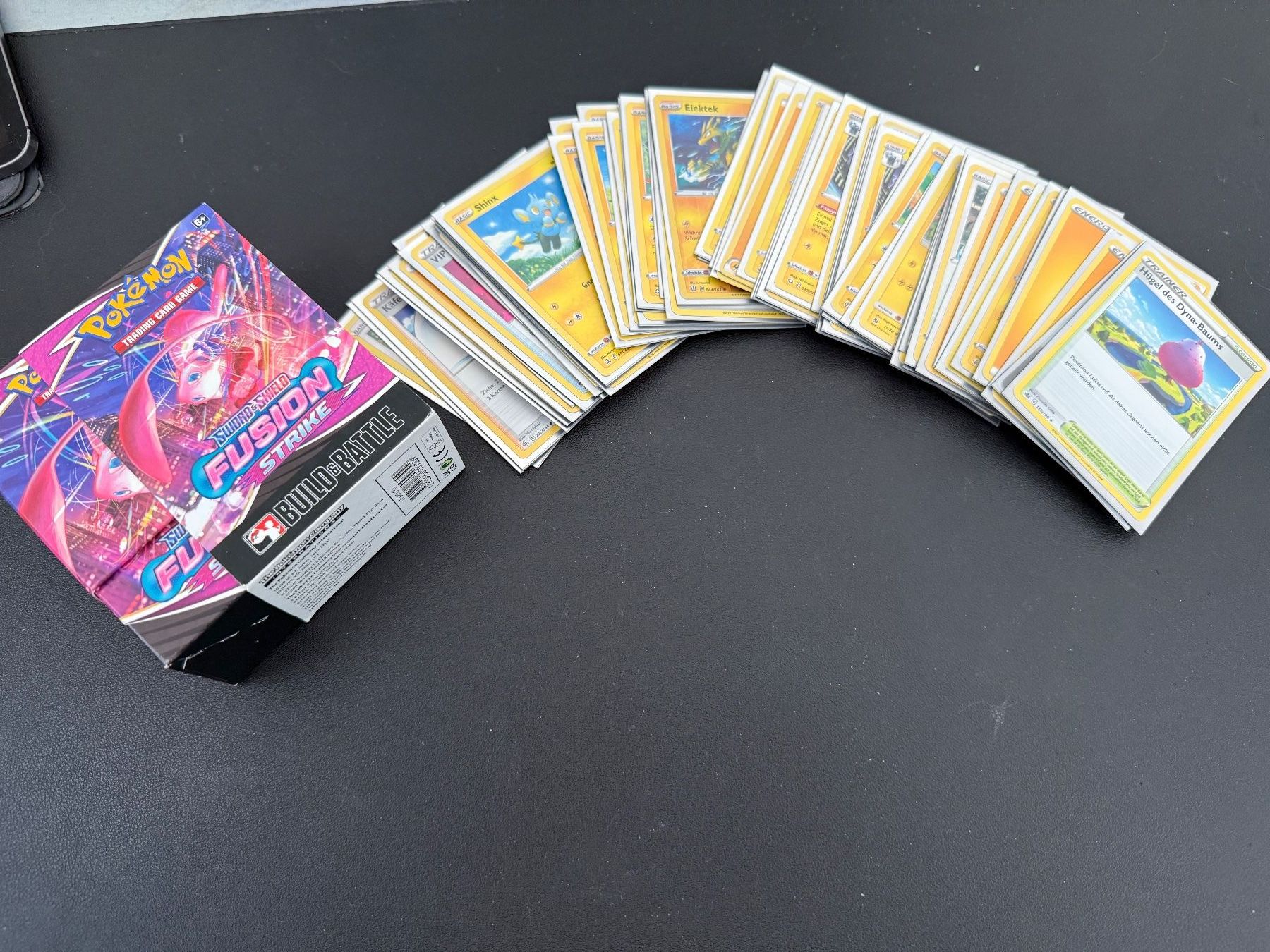 Cartoline: Grosse Pokémon Sammlung Set Pokémonkarten Karten Deckboxen – Usato da Thörishaus venduto da Swaxx 9