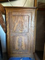 Wunderschöner Holzschrank