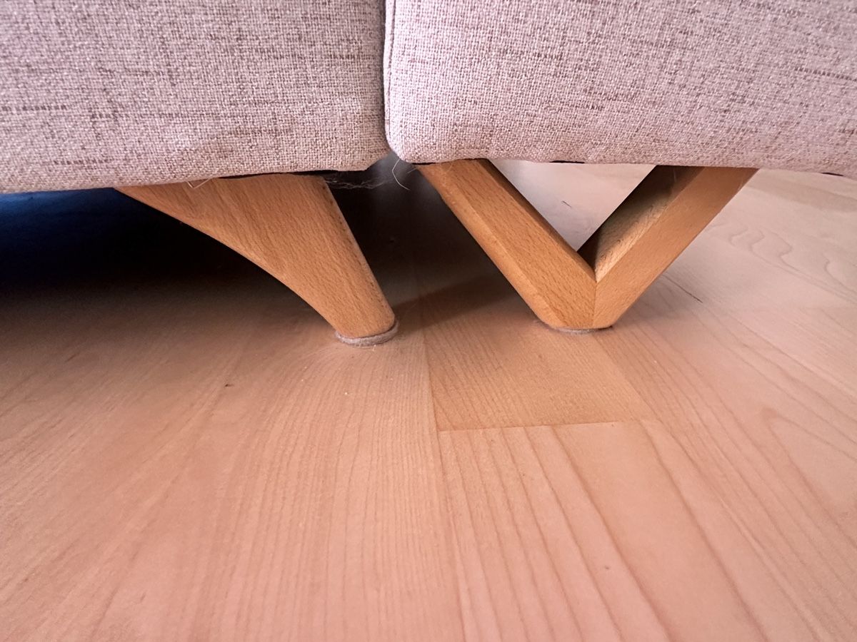 Beliani Sofas: Gebrauchtes Sofa KOSTENLOS – Gebraucht aus Zürich von deliahsdiary 5