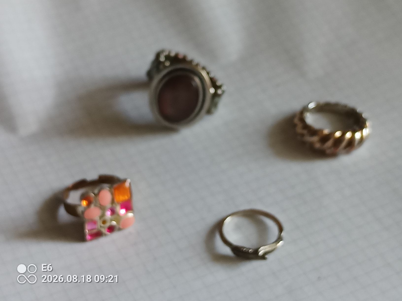 Anelli: 4 Fingerringe – Usato da Zürich venduto da Mitzi6