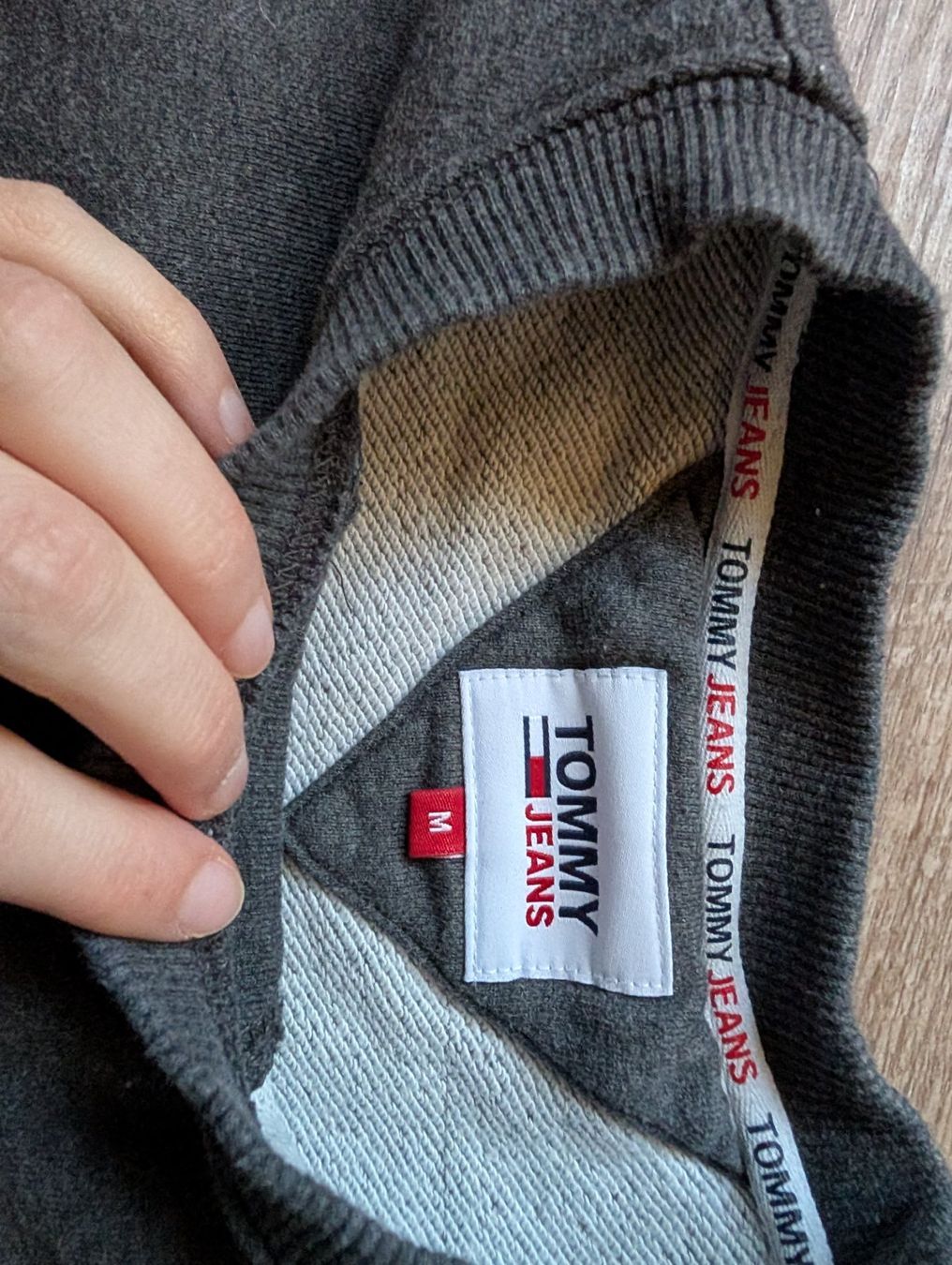 Tommy Hilfiger Pullover & Sweatshirts: Tommy Hilfiger Sweater M – Gebraucht aus Zermatt von msz_nb9h 1