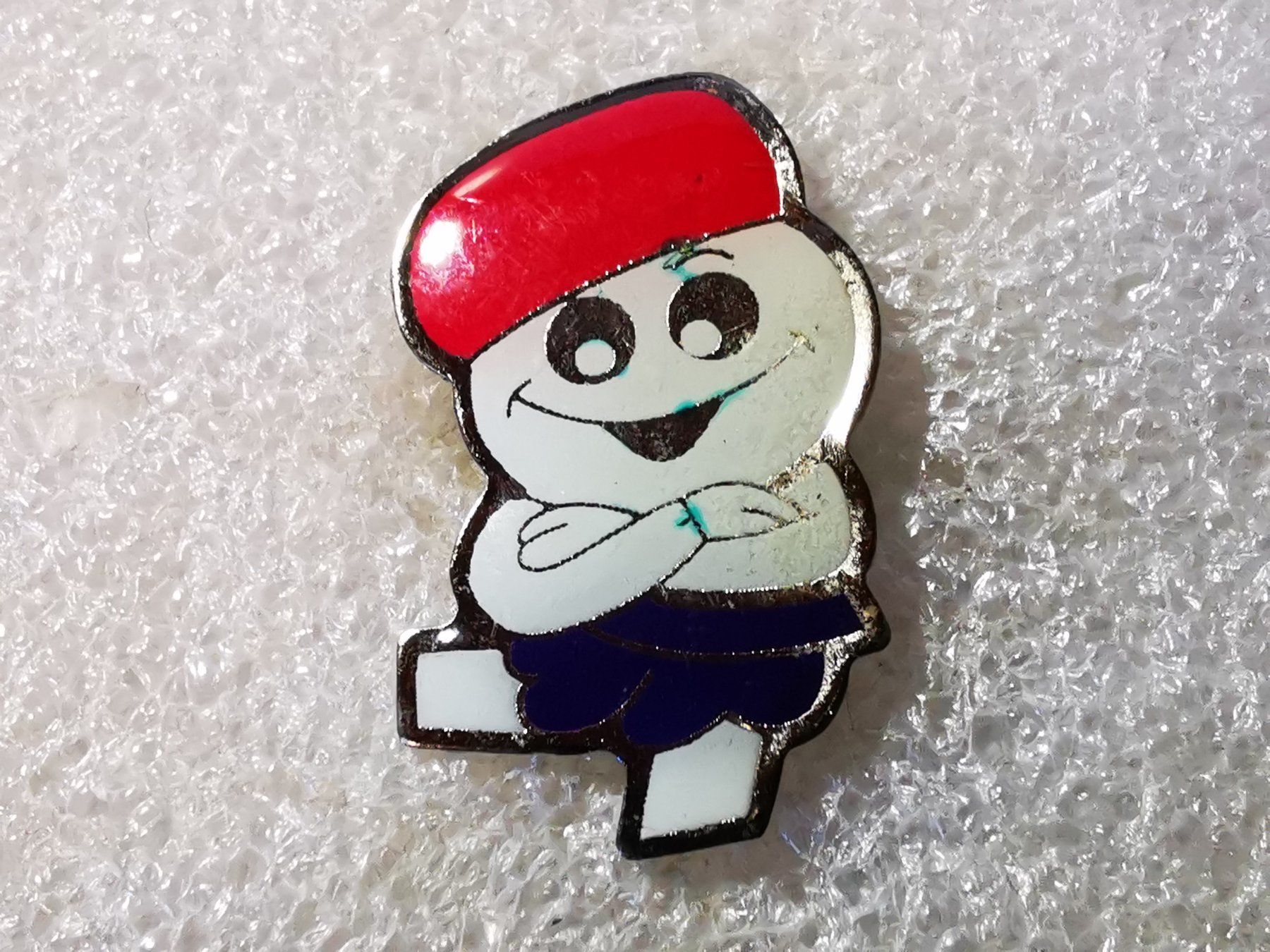 Placchette & Badge: Ansteckpin 26: Maga Bio – Usato da Oppligen venduto da Pin-Fall-Shop