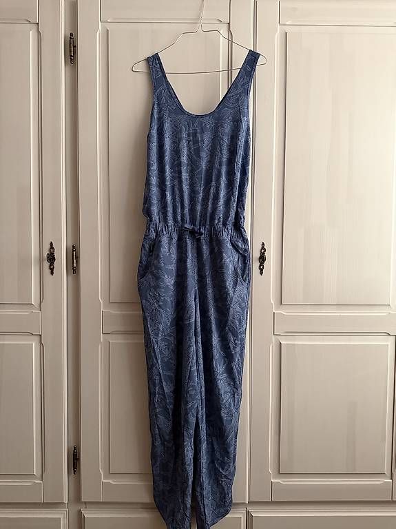 Tute: Patagonia Jumpsuit, Gr. S Flower / Current Blue  – Usato da Glattfelden venduto da pexx79 1