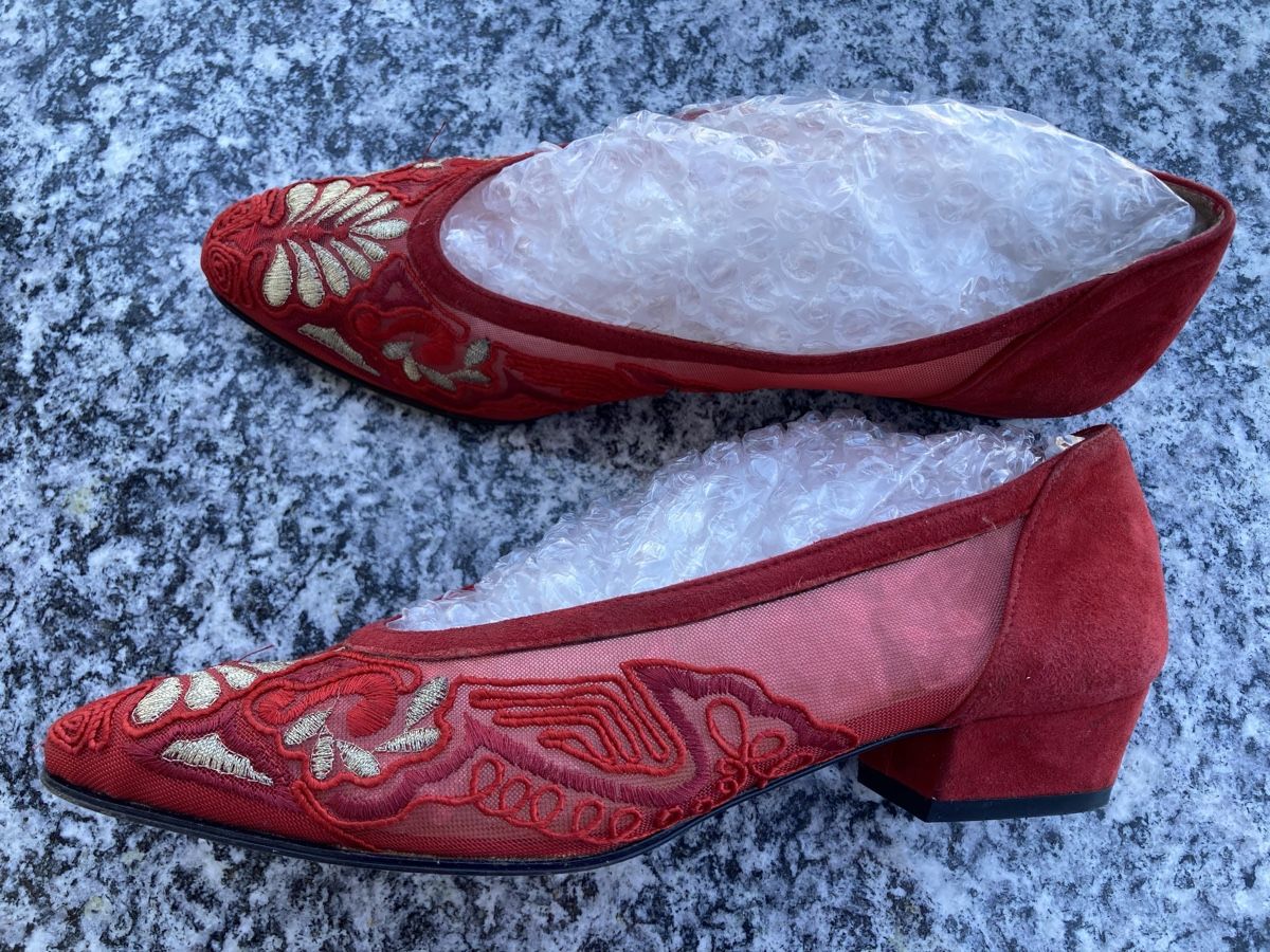 Walder Damenschuhe: Elegante rote Damenschuhe, Grösse 38.5 – Gebraucht aus Bäriswil BE von lilaviola 1