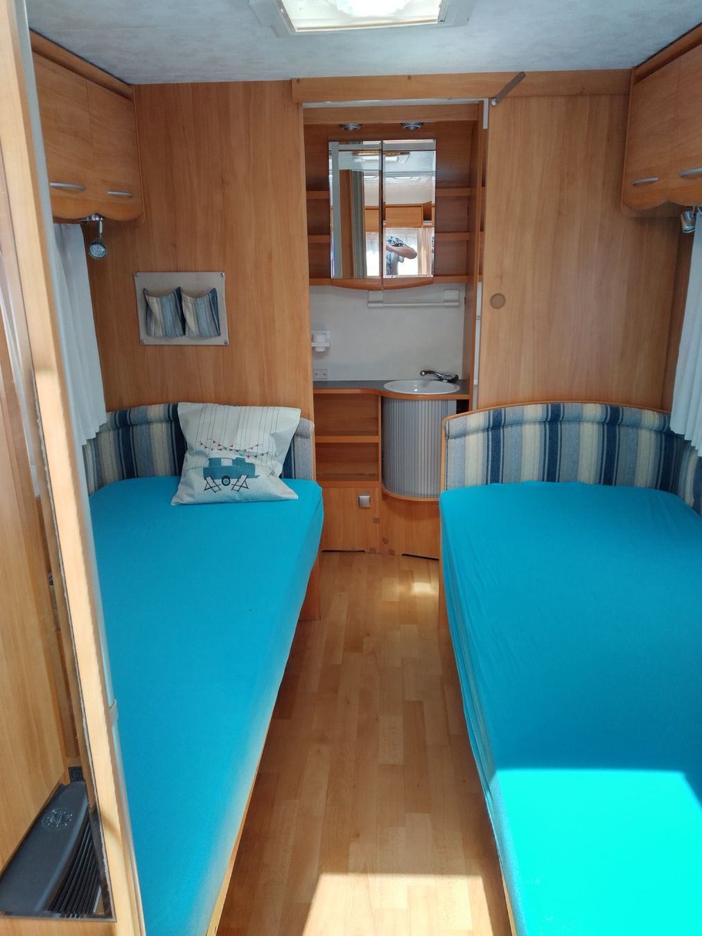 Adria Veicoli da campeggio: Wohnwagen Adria Adora 542 UT – Usato da Niederuzwil venduto da saimaa5357A 2