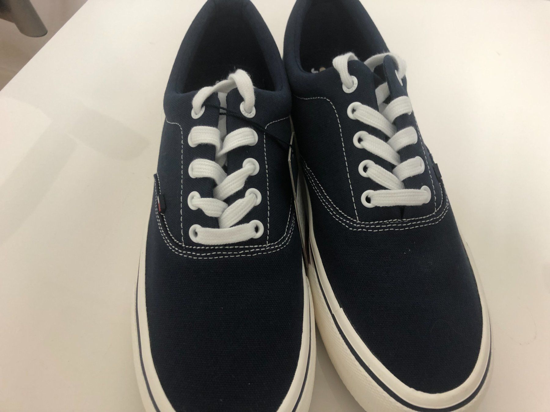 Chaussures hommes: Neue Sneakers von Tommy Jeans – Neuf (Voir description) à Gränichen par lizama 1