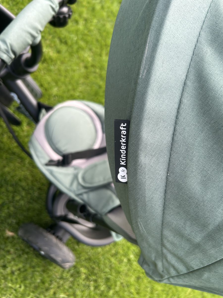 Kinderkraft Veicoli per bambini: Kinderkraft 3-Rad mit Verdeck und Stosstange – Usato da Brislach venduto da gre_t5pb 8