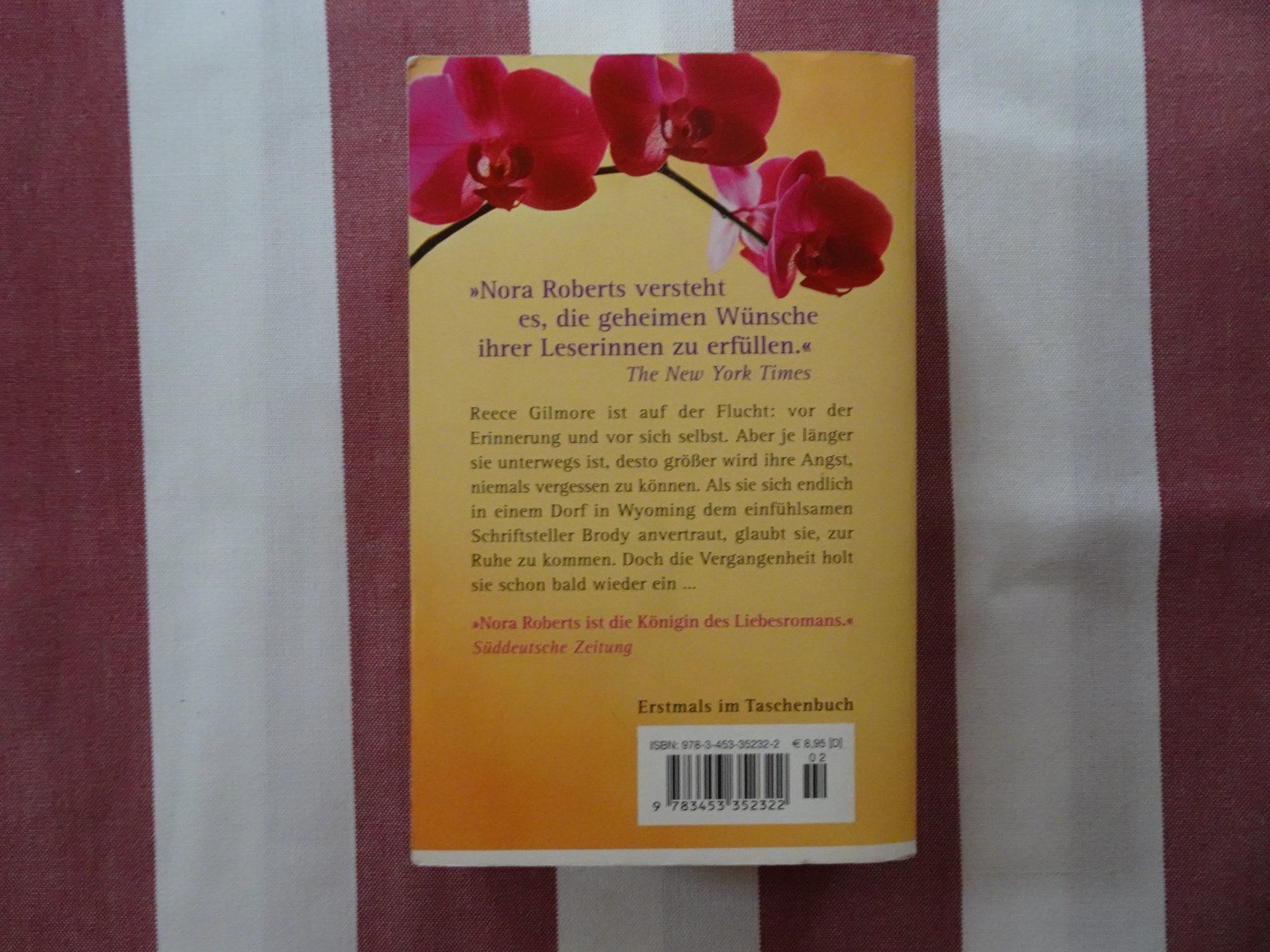 Libri: Nora Roberts - Verschlungene Wege - Roman - B429 – Usato da Küssnacht am Rigi venduto da Bookslove-Divers 1