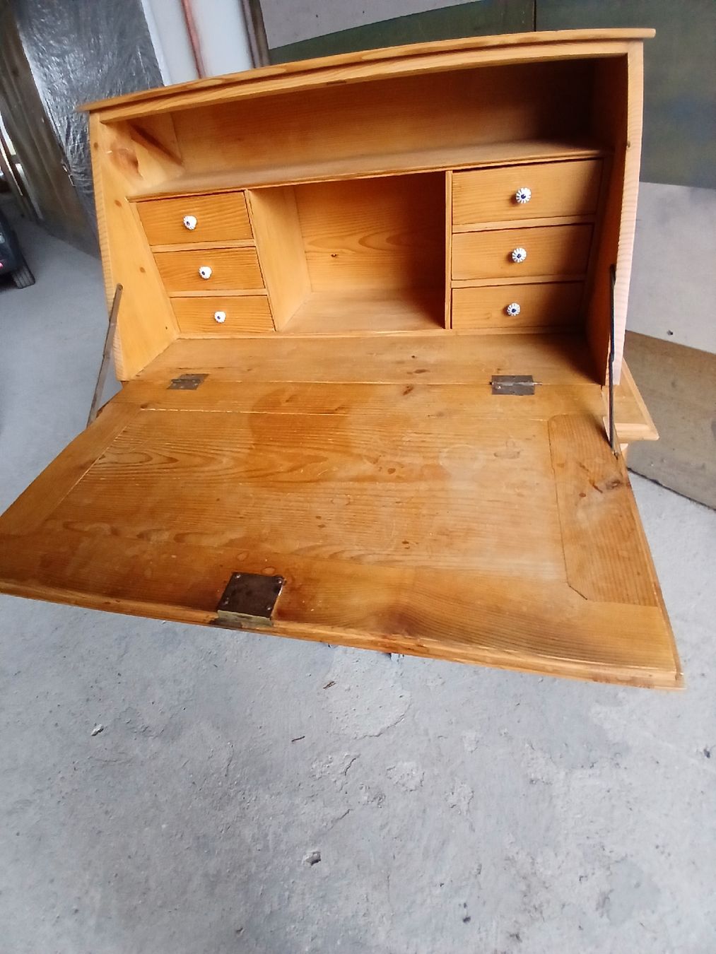 Scrivanie: SECRETAIRE RESTAURE EN SAPIN – Usato da Neuchatel venduto da NNeuchatel 8