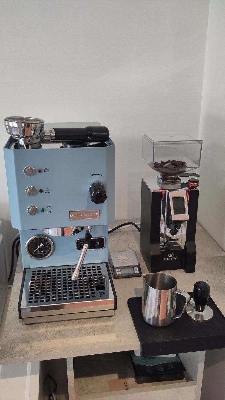 Profitec Machines à café & Machines à expresso: Espressomaschine Profitec Go Blue – D'occasion à Unterseen par Pu0_7