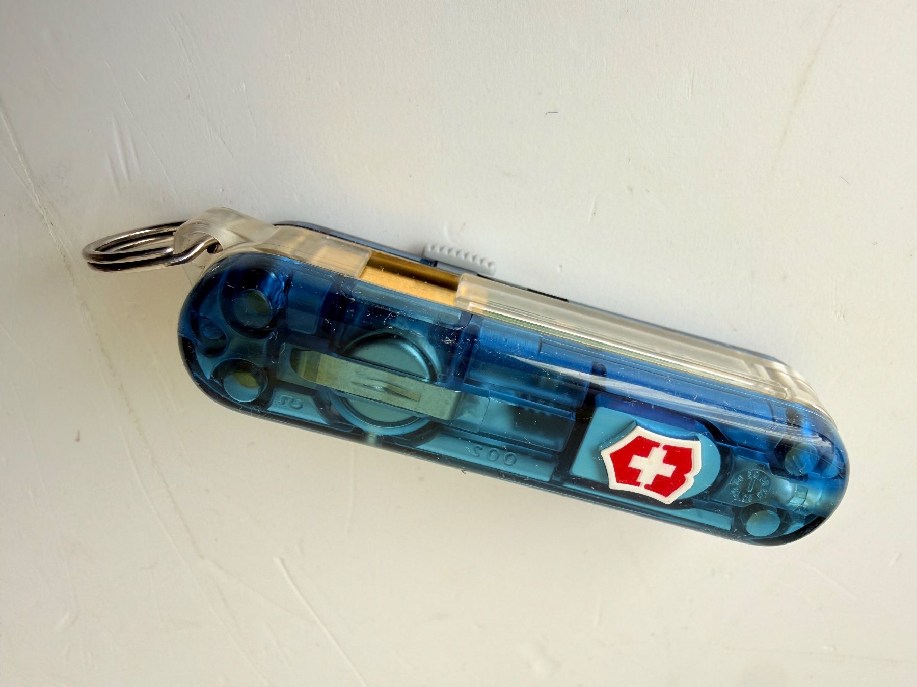 Couteaux de poche: Victorinox SwissMemory – D'occasion à Zwingen par moje1 4