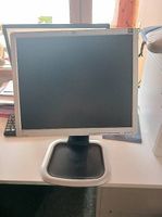 HP Verstellbarer Bildschirm HP