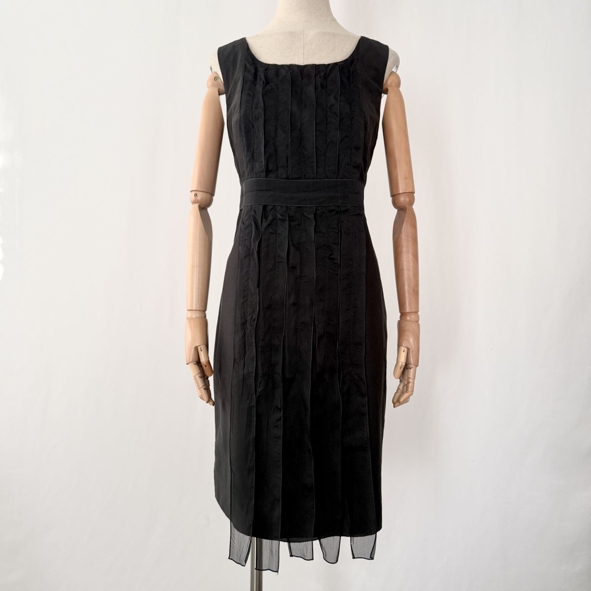 Akris Vestiti: AKRIS Black Silk Dress – Usato da Emmen venduto da Avviivva_Com2023