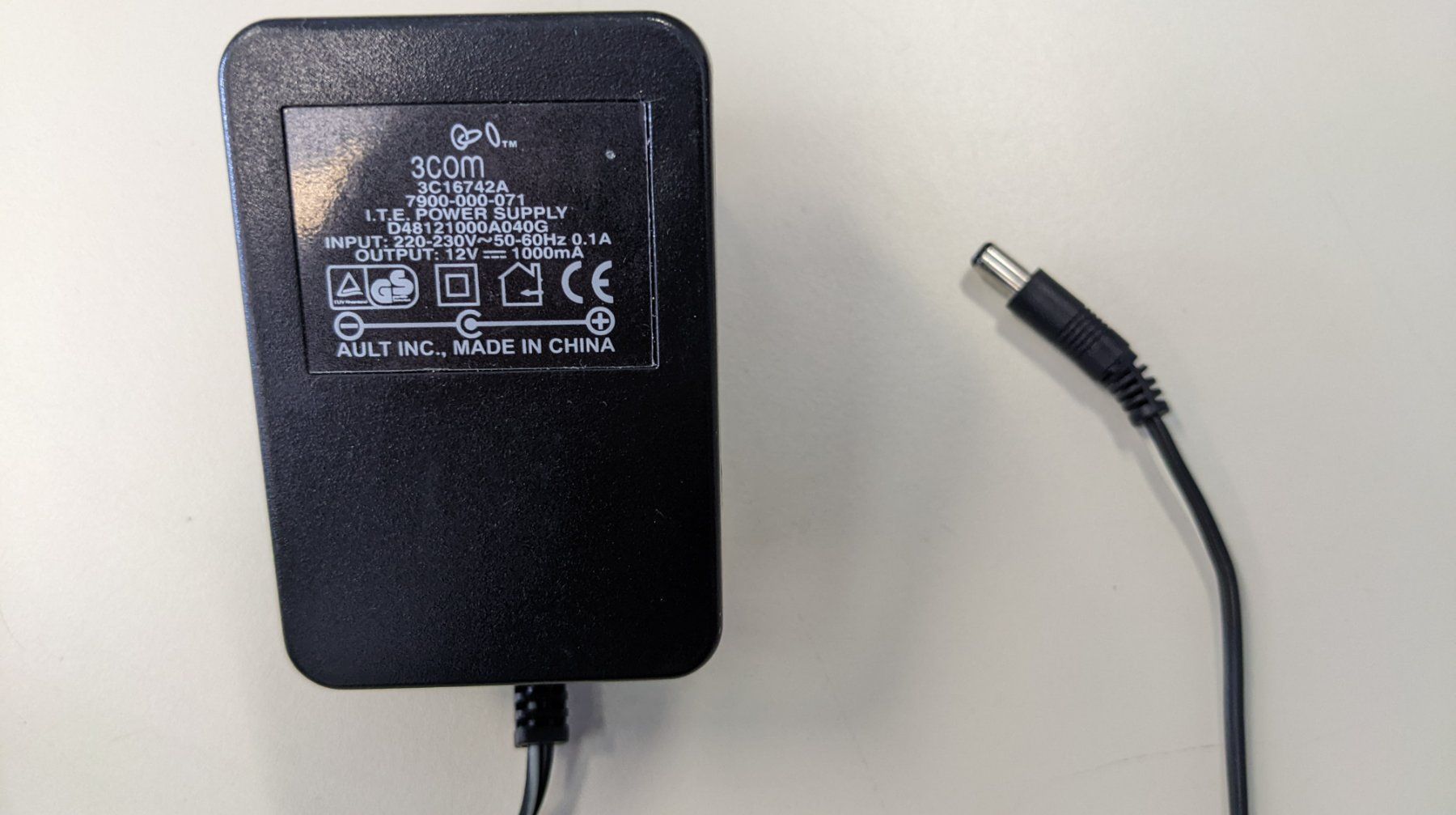 Hub & Switch: 3com Switch (3c1670108) – Usato da Glattpark (Opfikon) venduto da Jams02 3