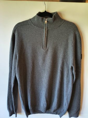 Hero Seven Men's Grey Quarter-Zip Knit Sweater M