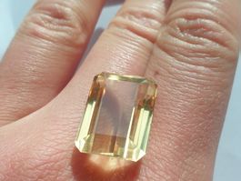 Quartz citrine jaune taillé - 20,8 ct