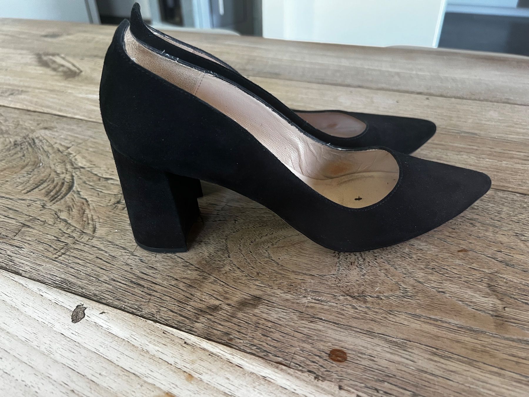 Unisa Scarpe da donna: Schwarze Unisa Pumps – Usato da Chur venduto da MarcusinChur