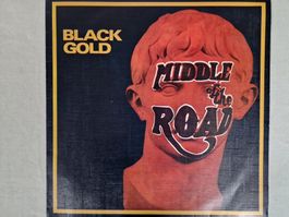 Middle Of The Road LP – Black Gold