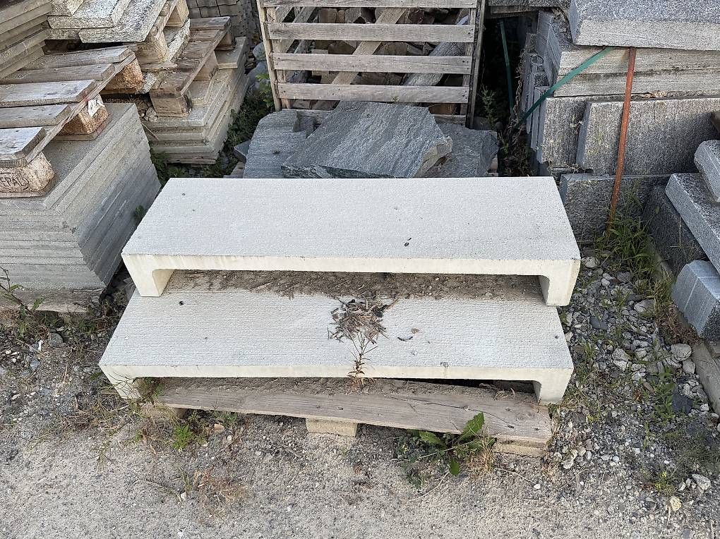 Pietre & tegole: Betonprodukte – Usato da Giffers venduto da Mr.Dopeman 2