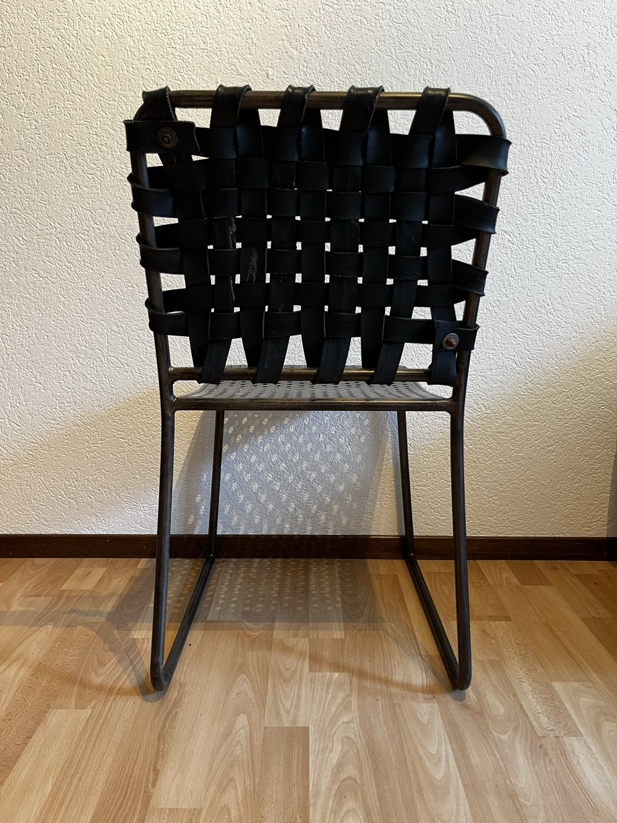 Chaises: Selbstgemachter Stuhl, 4 Stück – D'occasion à Mitlödi par aaron_h 3
