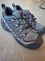 Chaussures Salomon et H&M 34