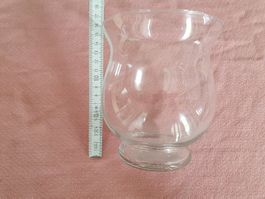 Vaso di vetro di medie dimensioni
