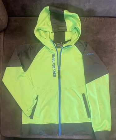 IcePeak Trainerjacke Gr. 152 grün/schwarz, guter Zustand