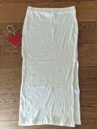 Rock H&M gerippt weiss Grösse M neuwertig