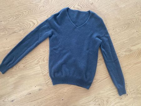 Schlichter Wollpullover dunkelgrau S