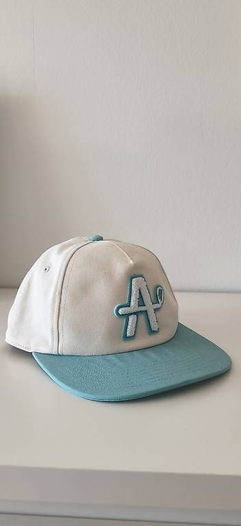 Copricapi, berretti & cappellini: LA Cap  Weiss/Türkis  Snapback – Usato da Schaffhausen venduto da wanno 1