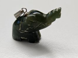 Elefant Anhänger Jade  Handarbeit Glücksbringer