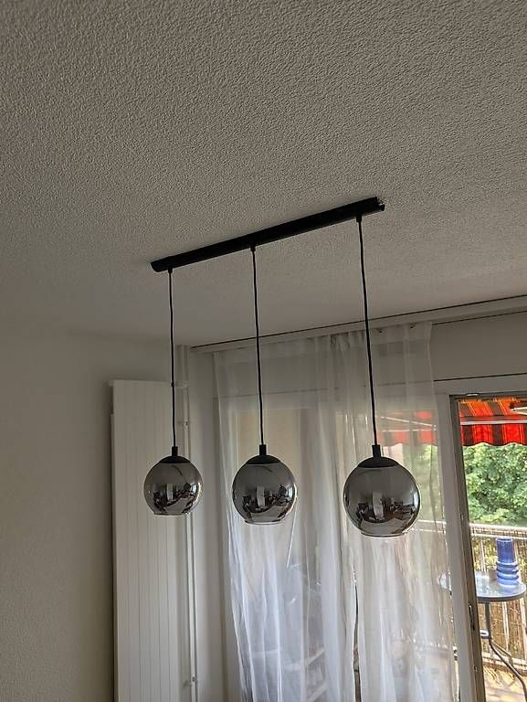 Lustres & lampes de plafonds: Lustre – D'occasion à Echallens par Youpi