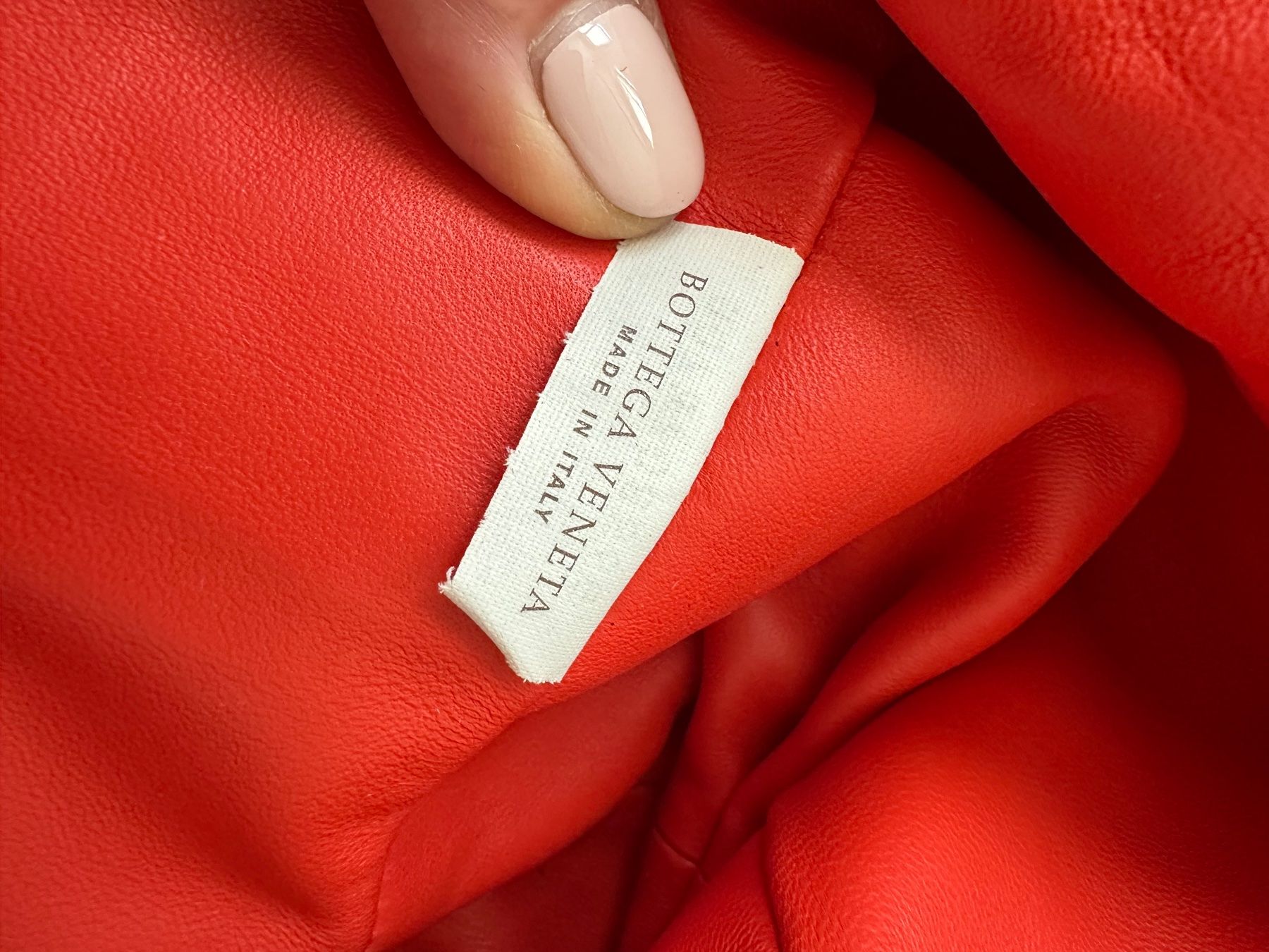 Bottega Veneta Taschen für Damen: Bottega Veneta Clutch – Neu und originalverpackt aus Pregassona von Reluxuryspace 7