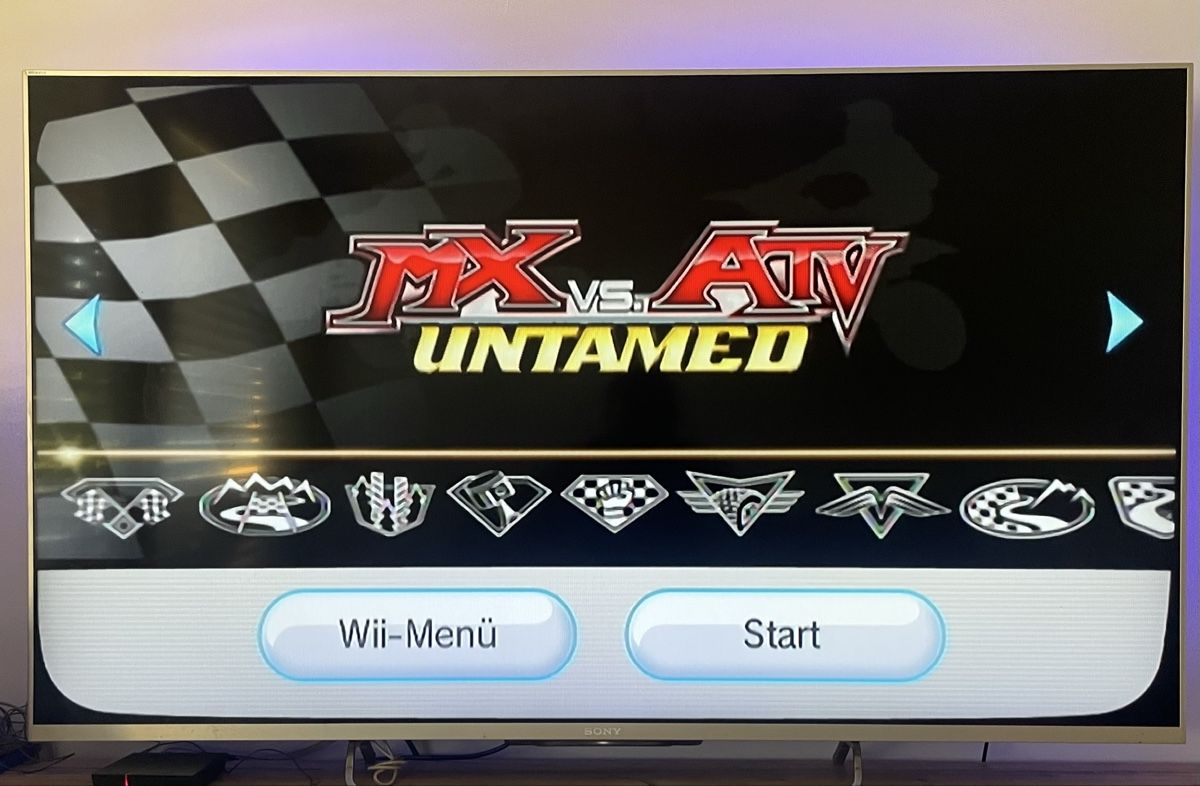 Nintendo Konsolen: NINTENDO WII mit SPIEL – Gebraucht aus Plons von wartauchris 2
