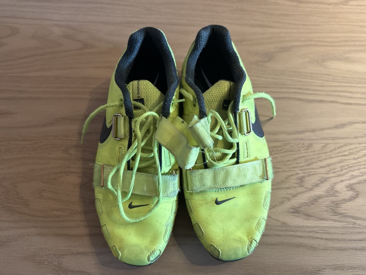 Scarpe da uomo: Gewichtsheberschuhe Nike Romaleo 2, Neongelb – Usato da Otelfingen venduto da kar_6rlb