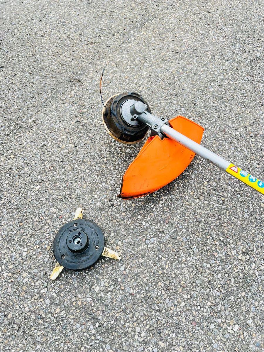 Stihl Tutti gli attrezzi: Rasentrimmer Stihl FR 350 – Usato da Urdorf venduto da mas_5wfz 1