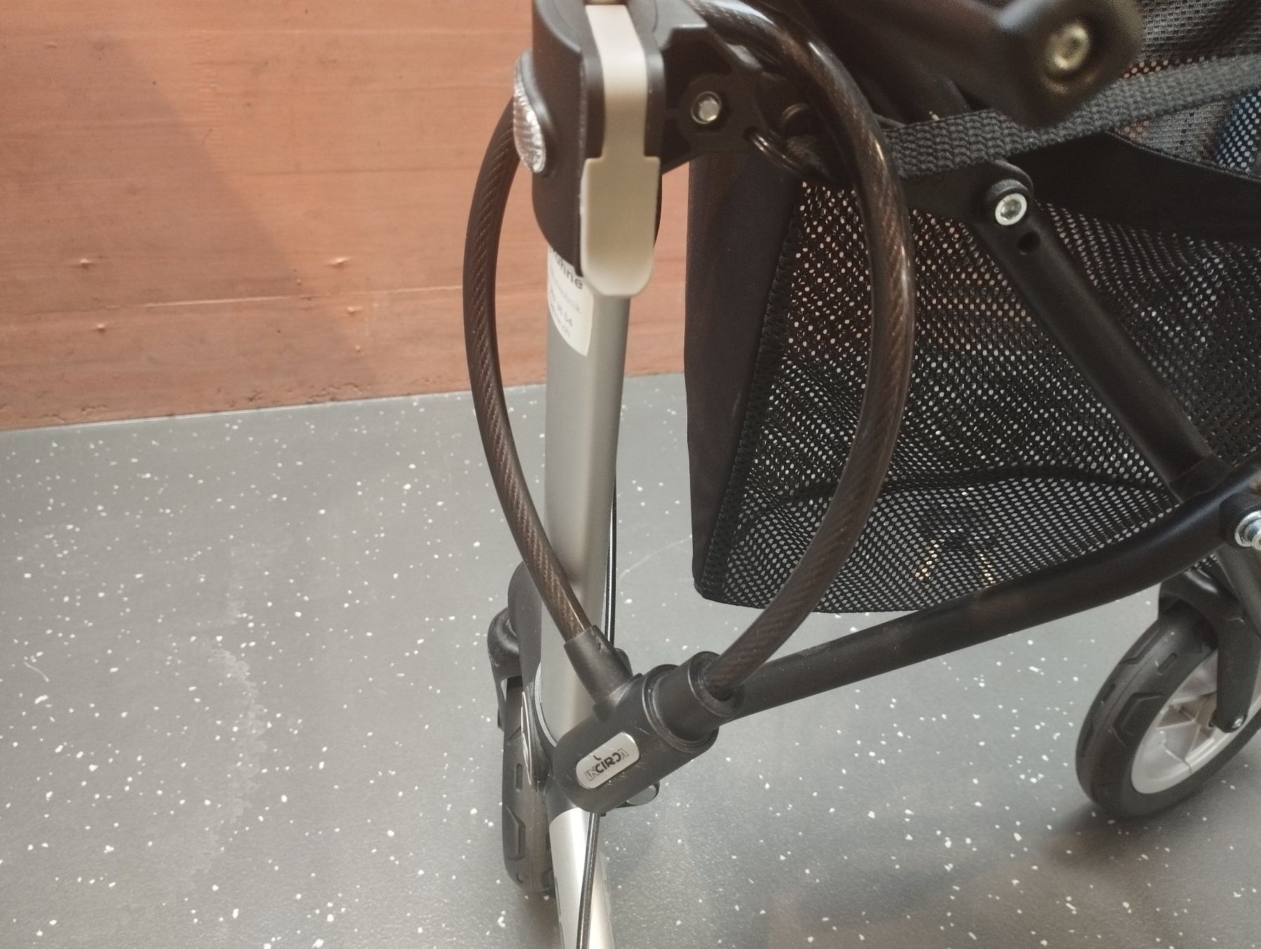 Ausili per la deambulazione: GEMINO 30 Rollator – Usato da Schübelbach venduto da Restwert_Schubelbach 6
