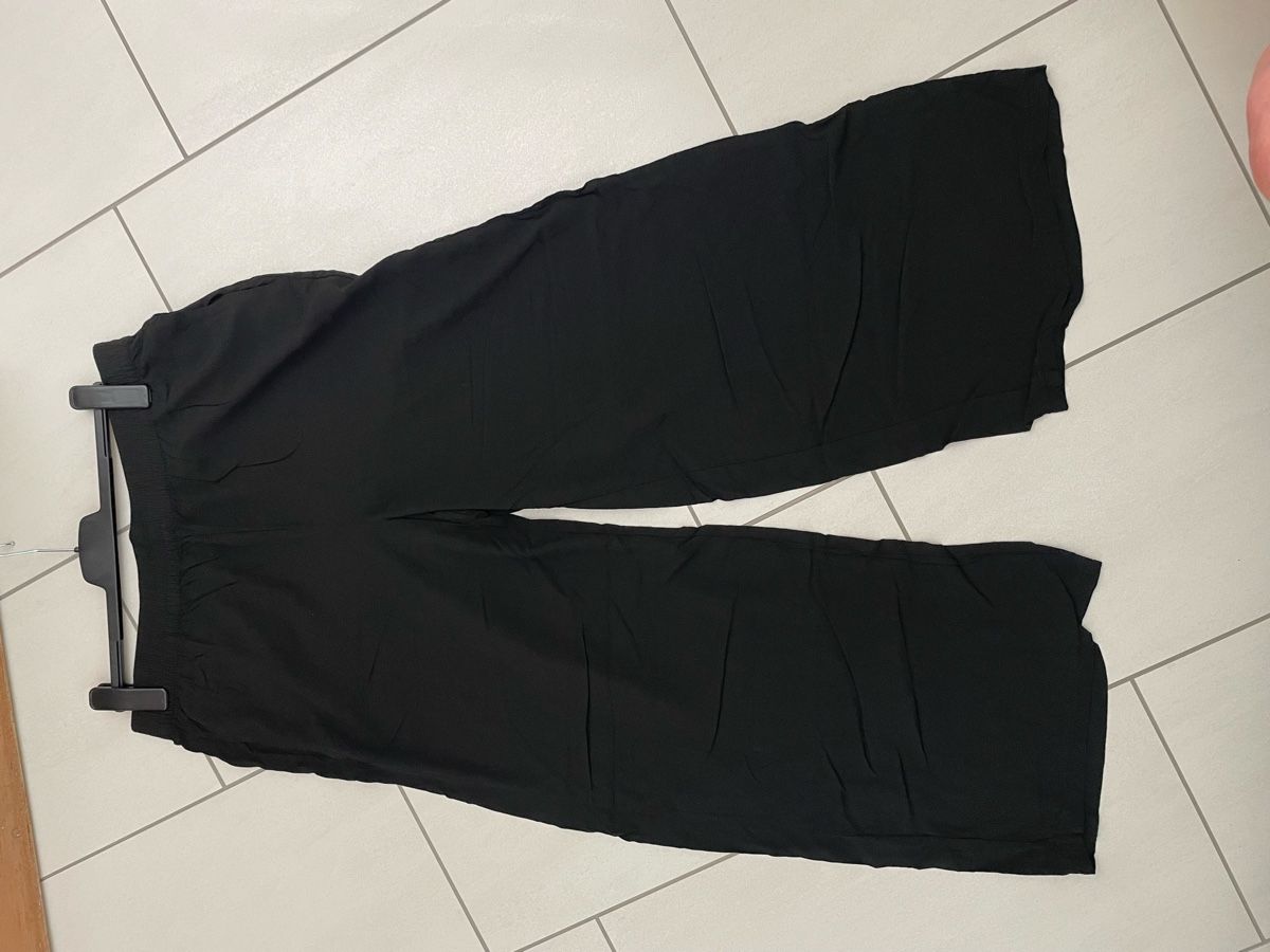 Pantalons: Schwarze Damen Sommerhose Gr XL – D'occasion à Rüti ZH par kar_xx9l 3