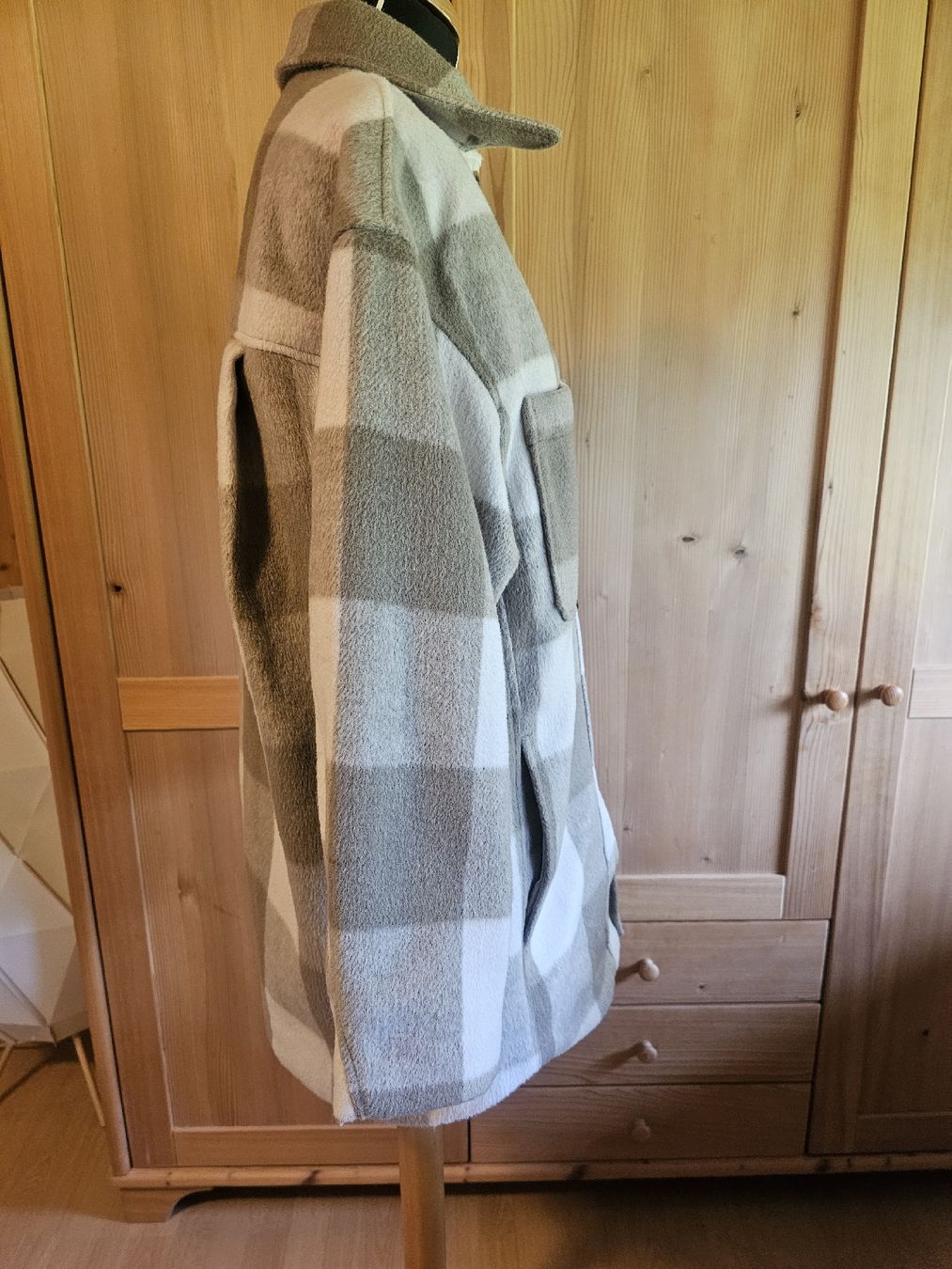 H&M Giacche: Caro Jacke/Jacket/Hemd Beige – Nuovo (secondo la descrizione) da Horgenberg venduto da fus_csf7 1