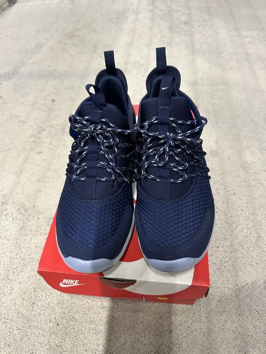 Nike Scarpe da donna: Nike Free Viritous Blau Grösse 37.5 – Usato da Niederlenz venduto da Shininglove