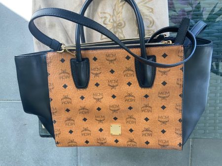 MCM Handtasche braun/schwarz Leo-Muster Top Zustand Somme...