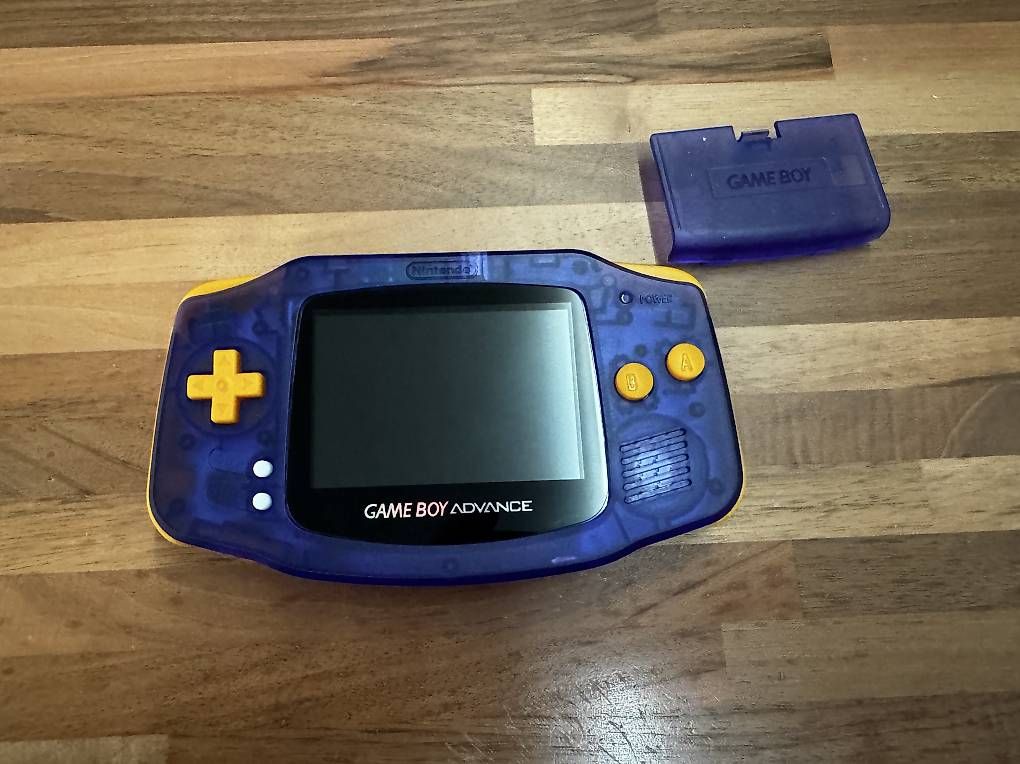 Nintendo Console: Gameboy Advanced (IPS) – Usato da Glattfelden venduto da Dani_Tanner
