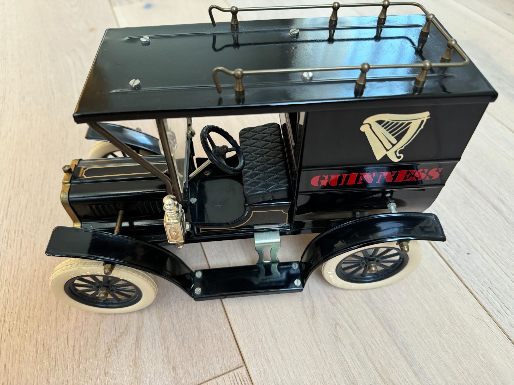Modellini d'auto: Modell Auto J B, schwarz Metall  **NEU** – Nuovo (secondo la descrizione) da Siebnen venduto da Trans-Am