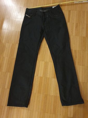 Schwarze Diesel Jeans Nieten,  Top Zustand