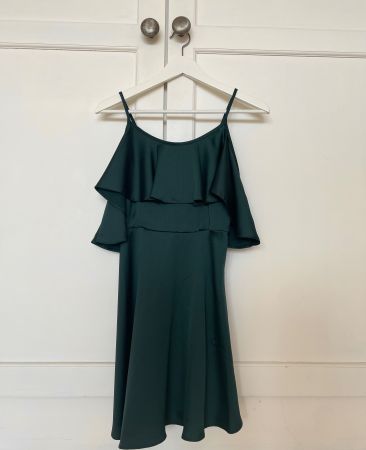 Robe mini verte New Look effet satiné - Taille 36